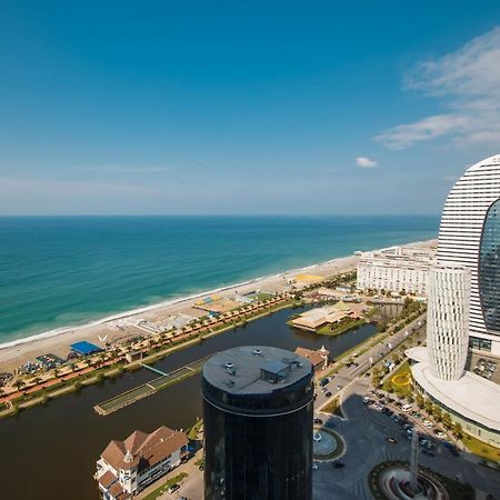 Premium Aparthotel With Sea View บาทูมิ ภายนอก รูปภาพ