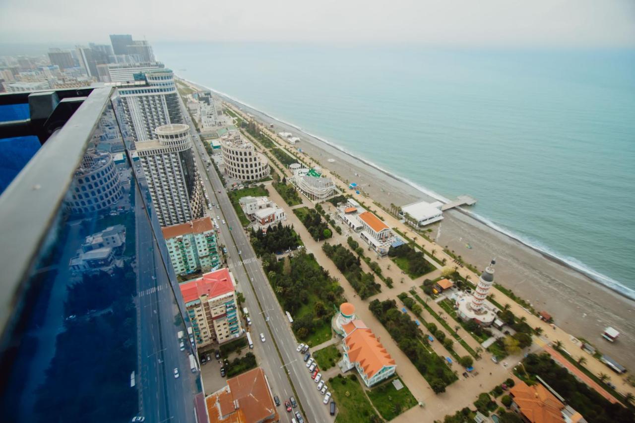 Premium Aparthotel With Sea View บาทูมิ ภายนอก รูปภาพ