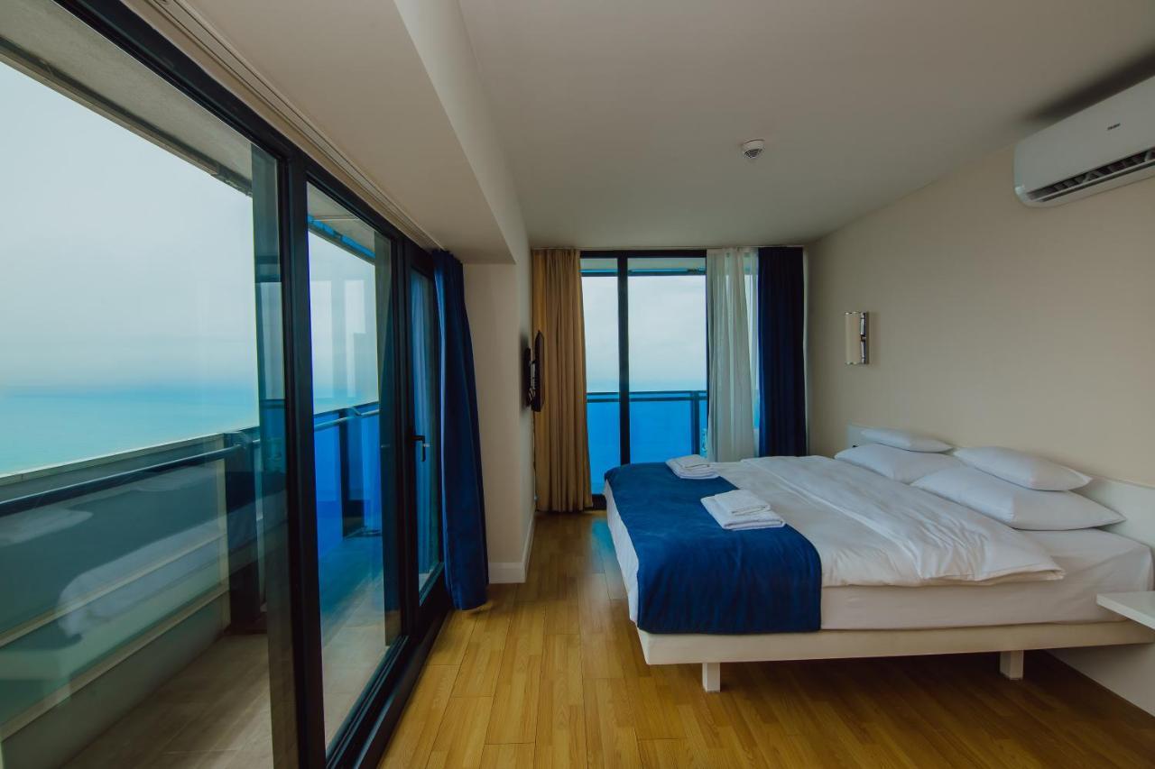 Premium Aparthotel With Sea View บาทูมิ ภายนอก รูปภาพ