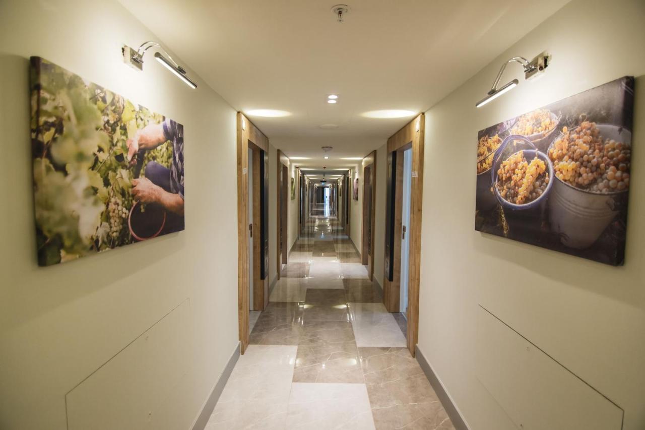 Premium Aparthotel With Sea View บาทูมิ ภายนอก รูปภาพ