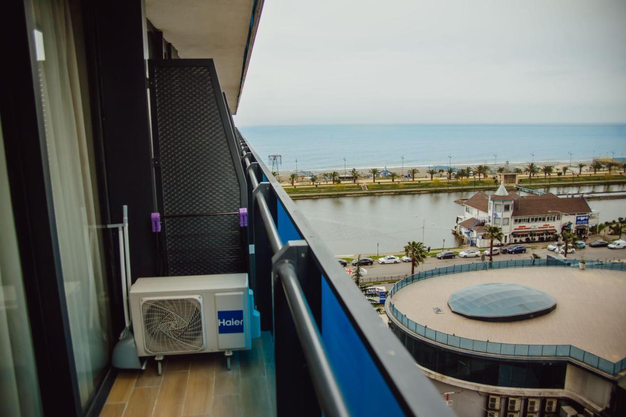 Premium Aparthotel With Sea View บาทูมิ ภายนอก รูปภาพ