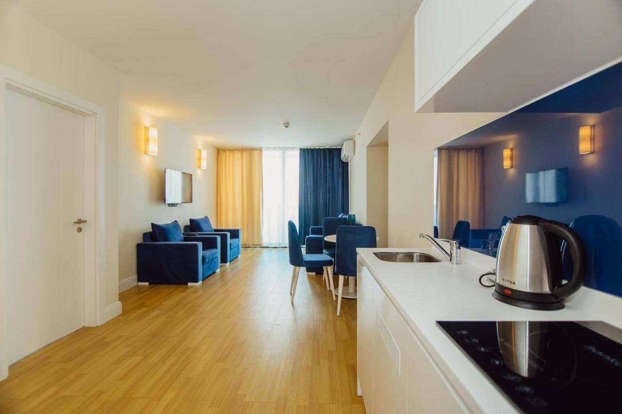 Premium Aparthotel With Sea View บาทูมิ ภายนอก รูปภาพ