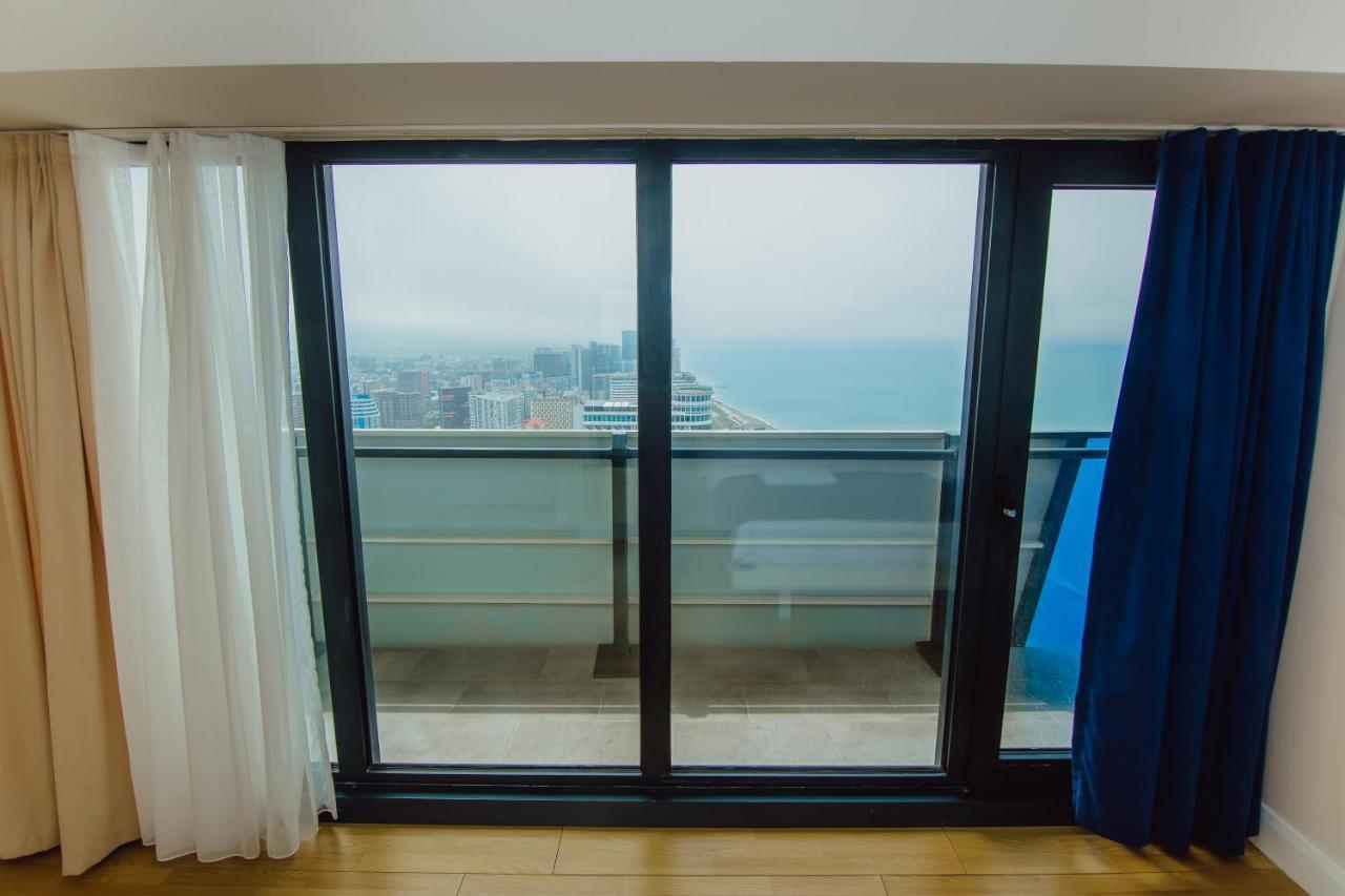 Premium Aparthotel With Sea View บาทูมิ ภายนอก รูปภาพ