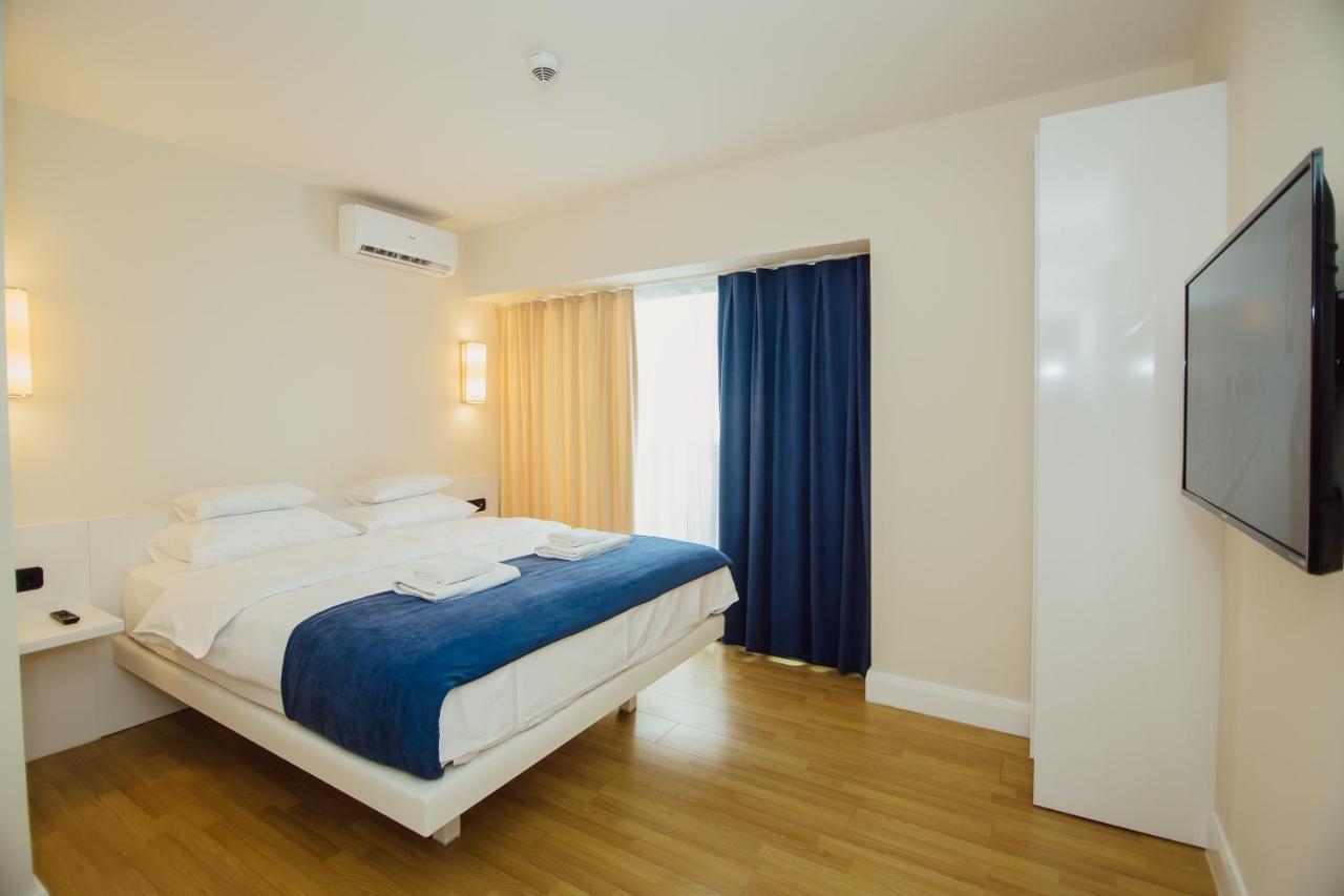 Premium Aparthotel With Sea View บาทูมิ ภายนอก รูปภาพ