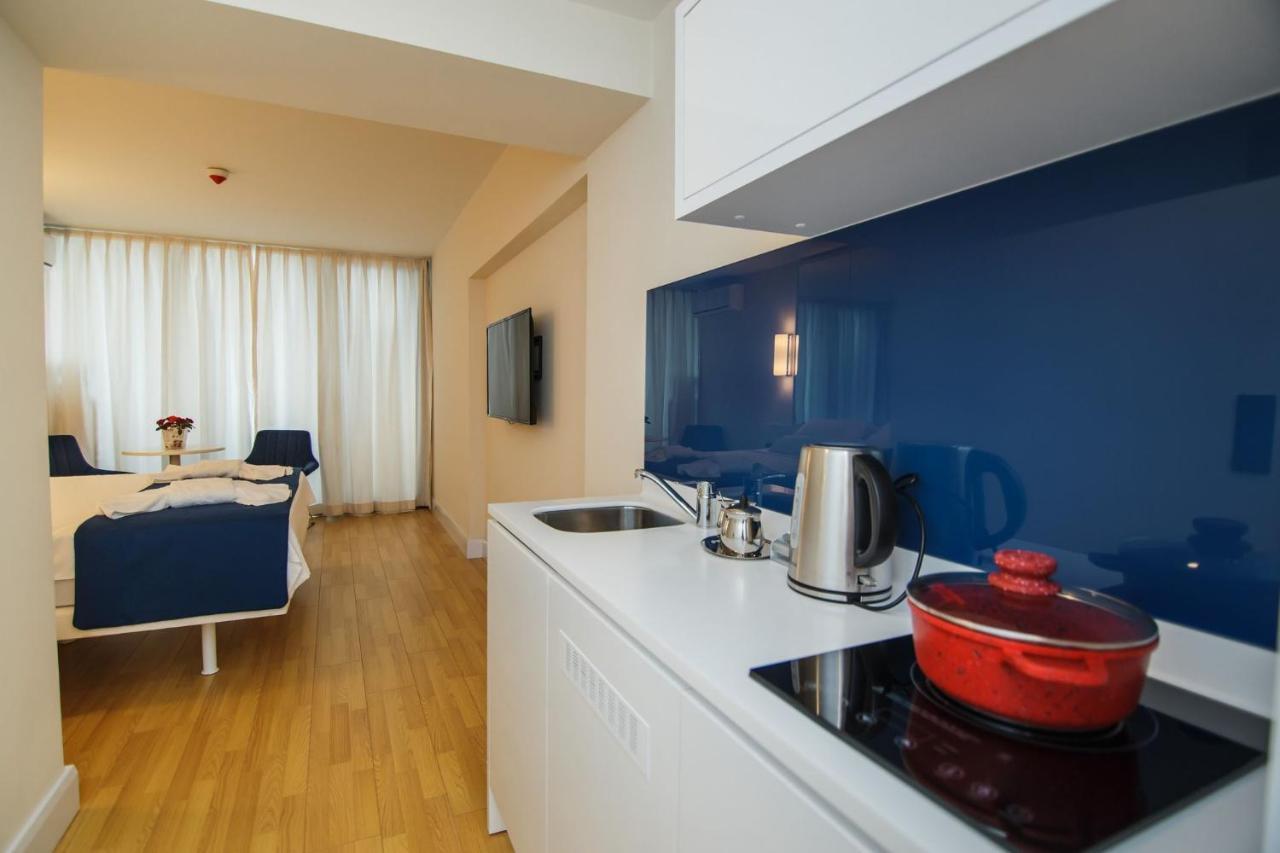 Premium Aparthotel With Sea View บาทูมิ ภายนอก รูปภาพ