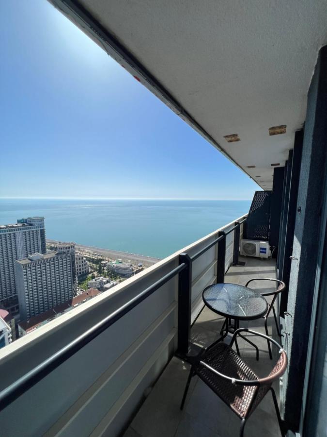 Premium Aparthotel With Sea View บาทูมิ ภายนอก รูปภาพ